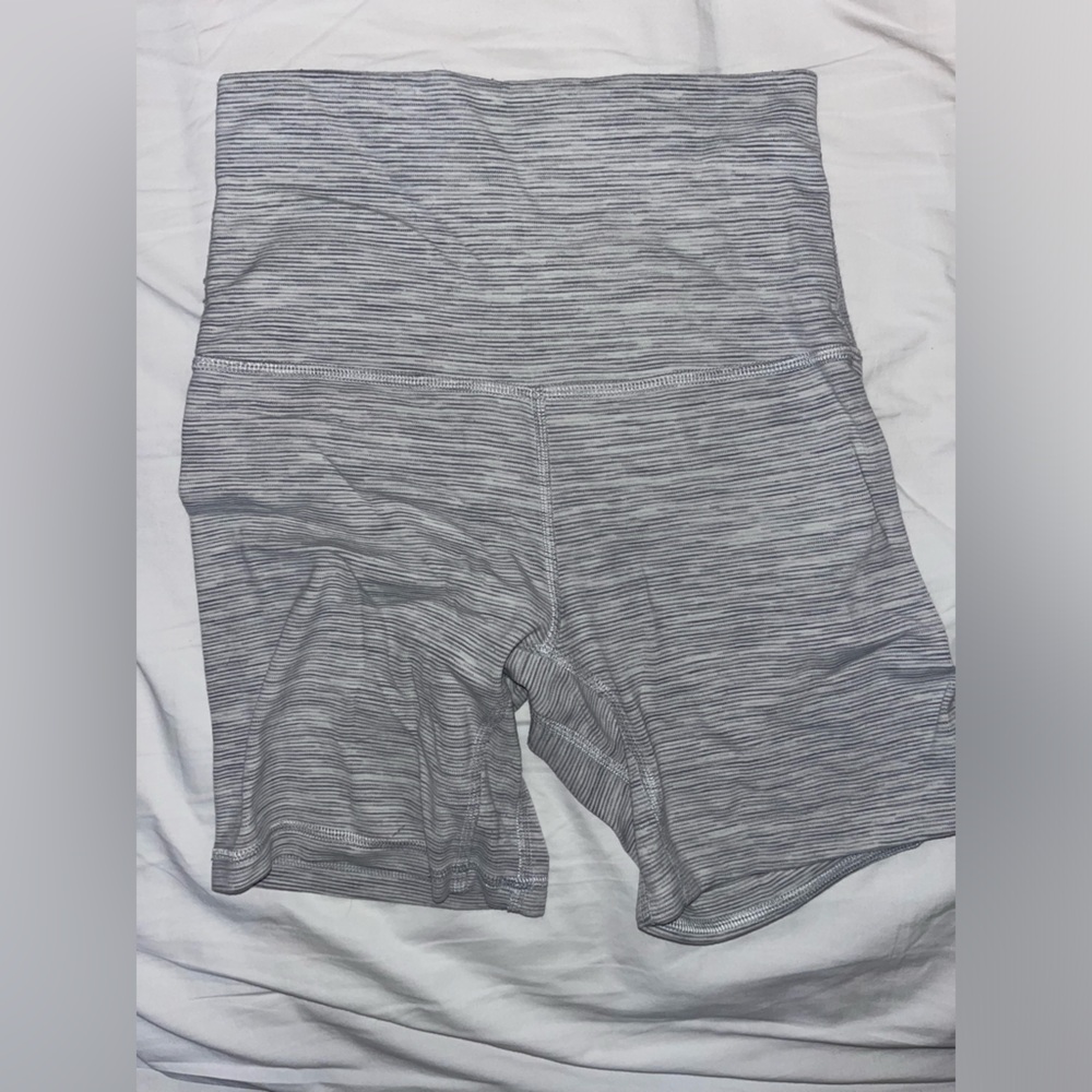 Lululemon align short 6inch